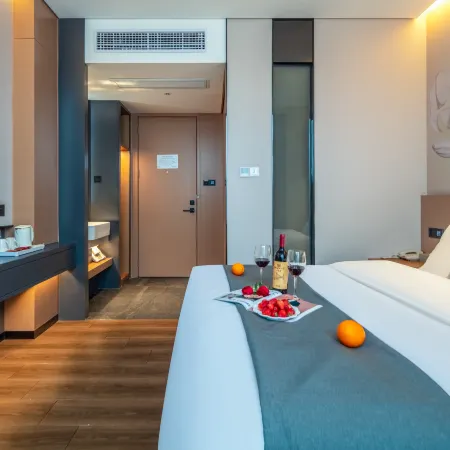 Le Tian Holiday Hotel