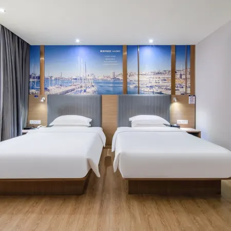 Yeste Hotel (BinYang Bus Terminal, Paolong Market Branch)