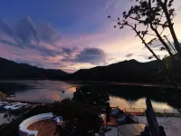 Taiping Lake Wanghu Mountain House Holiday Homestay Отели рядом с достопримечательностью «Село Фулуан»