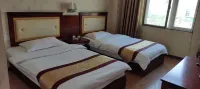 Nanhua Yanchao Hotel Hotel di Nanhua County