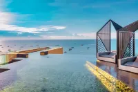 EDGE Central Sea View Holiday inn· Infinity Pool · 180 ° Panoramic Sea View (Pattaya Beach )