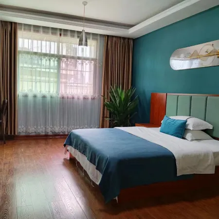 Jishou Qianxin Hotel
