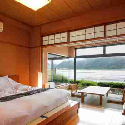 城崎円山川温泉 銀花(未就学児受入不可) Rooms