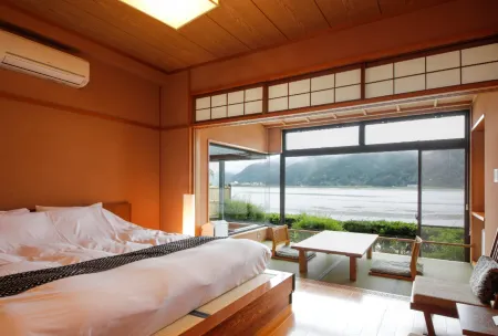 Kinosaki Maruyamagawa Onsen Ginka（Preschool children not accepted）