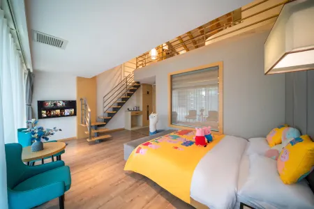 Peninsula Spring Hotel Отели рядом с достопримечательностью «Honghe Nativeland»