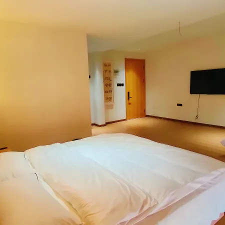 Starry Sky Courtyard Hotel