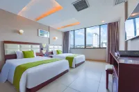 Fuhua Hotel Отели рядом с достопримечательностью «Площадь народного общения в Тунг-Ма»