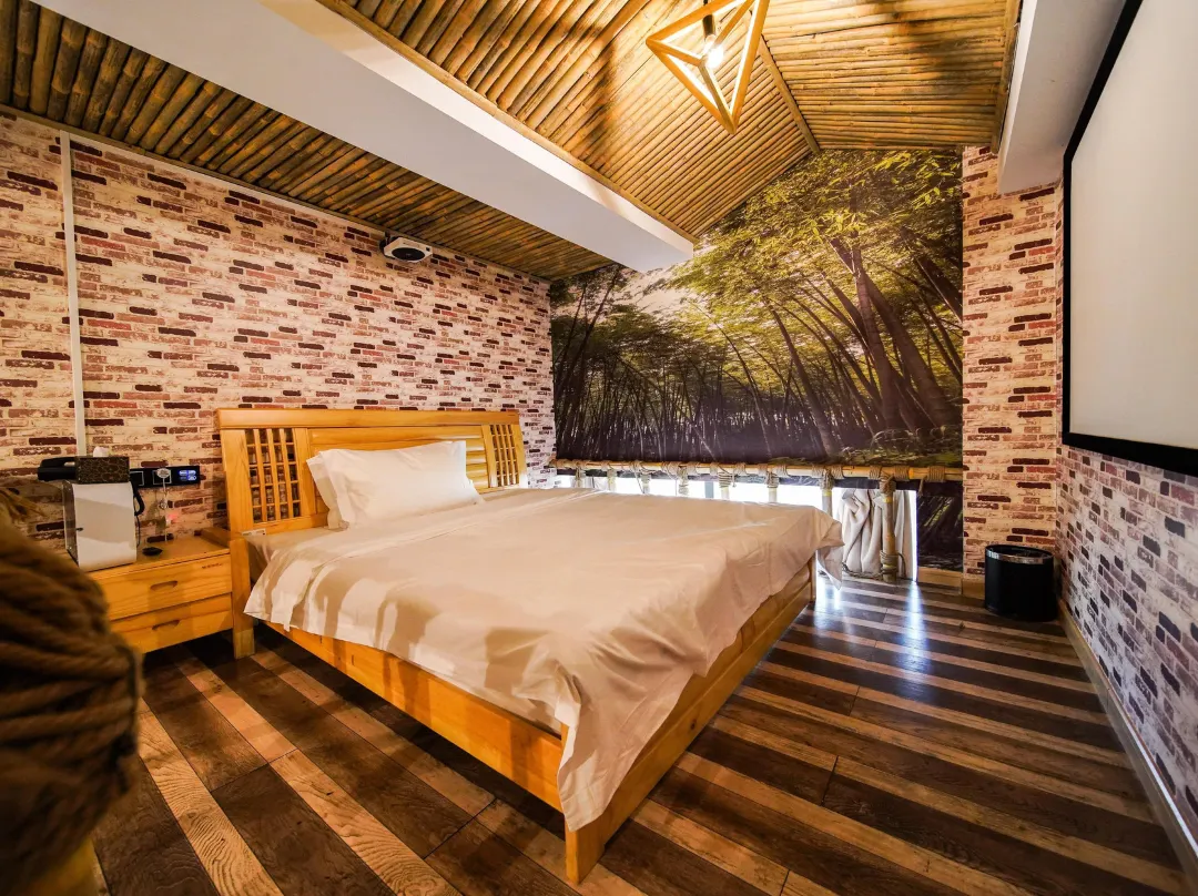 Tinglan City Theme Hotel - Yueyang