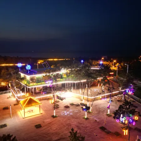 Longkou Conglin Conch Hotel