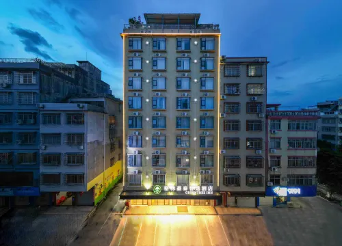 GreenTree Inn Hotels in Luchuan