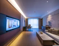 Maison New Century Hotel Hangzhou Bay (in Geely Giehow Plaza)