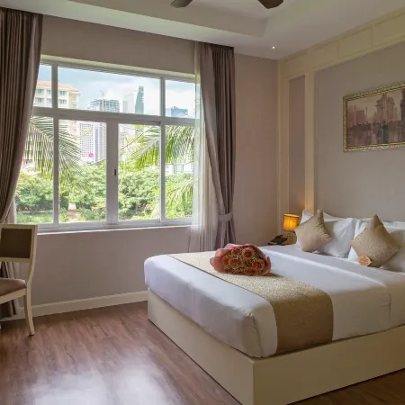Anik Boutique Hotel Отели рядом с достопримечательностью «Торговый центр Aeon»