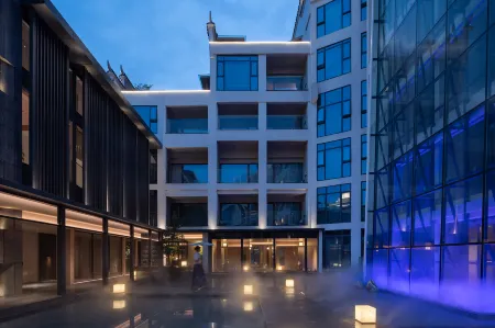 Annai · Xizhou Ji Hotel Отели рядом с достопримечательностью «Furong Town»