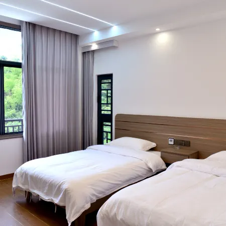 Jinyun Mountain Residence