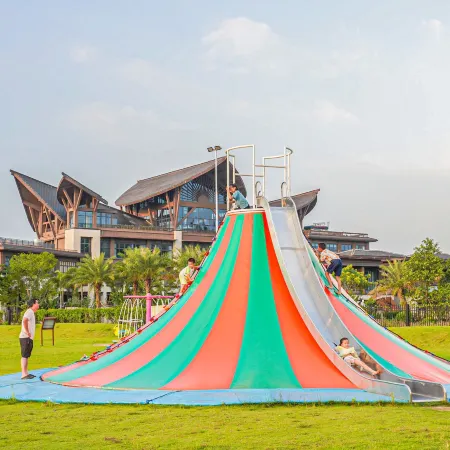 Yangchun DS Hot Spring Resort