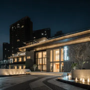 Mehood Theater hotel