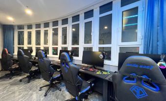 Huiwan Esports Junlan Hotel
