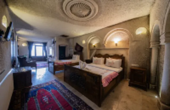 Safran Cave Hotel