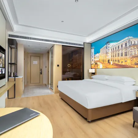 Vienna International Hotel (Ninglang Luguhu Avenue)