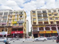 City Homestay (Hezhou Lingfeng Square)