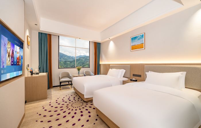 yi feng hotel