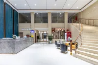 Chuxing Xinxuan Hotel (Qianjiang Lobster Street) Hotels in Qianjiang