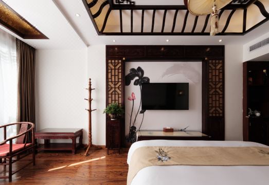 술브 롄화 호텔 외관