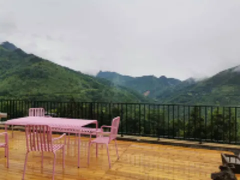 Huaying Yeshenggu Farm Stay