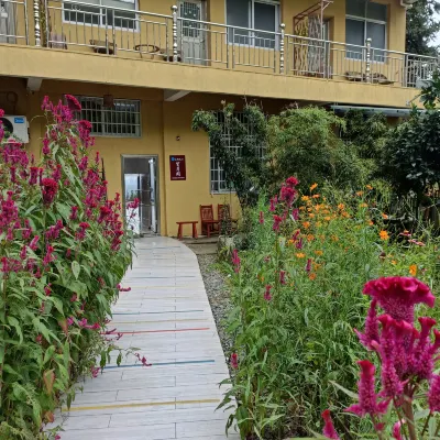 Wangyuege Homestay โรงแรมใกล้จุดชมวิวหลิงชาน