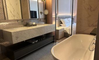 Gushi Elite Bathing Room