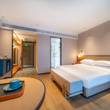 E Wan Business Hotel