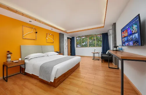 S&P Holiday Inn (Guangzhou Baiyun Airport No.1) - parking