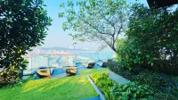 EDGE Central Sea View Holiday inn· Infinity Pool · 180 ° Panoramic Sea View (Pattaya Beach )