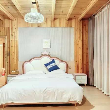 Dongshangyueban Homestay