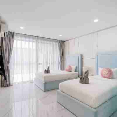 YiZen VIP Luxury Palm Springs Villa In Pattaya Rooms