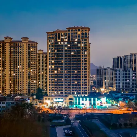 Letu Hotel (Hengdian World Studios Ming and Qing Palace Garden)