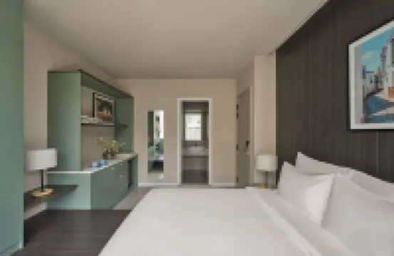 M Village Hotel Ly Tu Trong