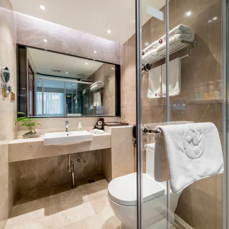 Harmonious Qianjin Hotel