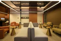 Linxi Hotel (Guiyang Fountain Jiaxiu Building Branch)