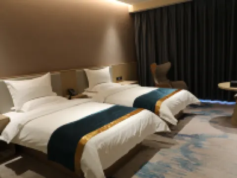 Jinyuan International Hotel Hotels in Pingding County