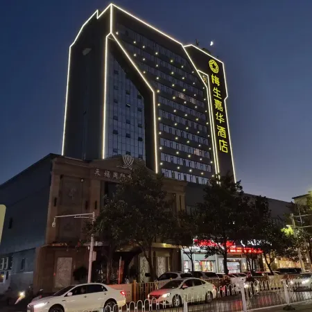 Maison Realm Hotel