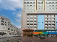 Starway Hotel (Delingha Road Chengdong Wanda Plaza) Hotels near Chengdong District