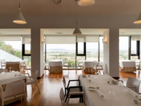 Parador de Antequera Hoteles en Antequera