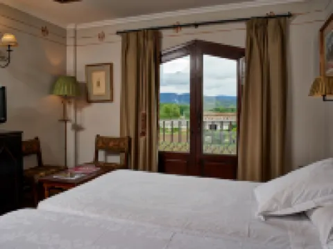 Parador de Olite Hotels in Olite