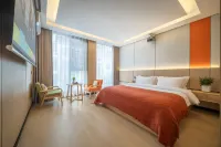 Xiangwang Boutique Stay (Libo Xiaoqikong Scenic Area East Gate Ticket Office) Hotels near Laya Waterfall