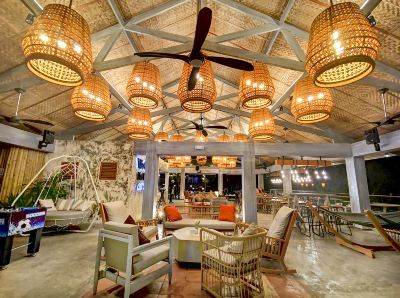 レストラン フェアウェイズ&ブルーウォーター ボラカイの写真