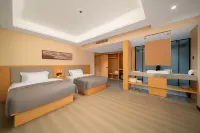 Kechao Light Luxury Hotel (Phoenix Ancient City Hongqiao Branch)
