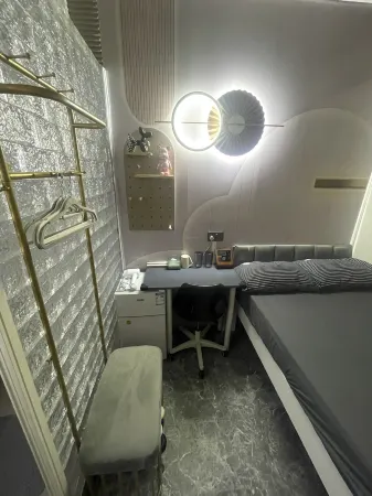 Yutik Guesthouse Отели рядом с достопримечательностью «Цин И»