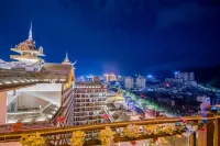 Xishuangbanna Jinghong Jimu River View Hotel (Gaozhuang Xishuangjing Starlight Night Market) - Romantische