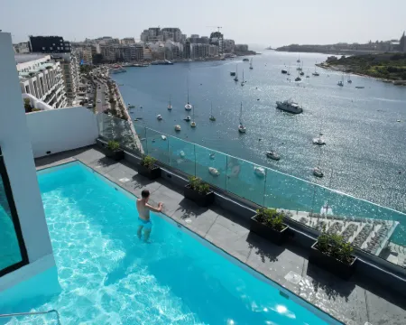 Verdi Gzira Promenade Hoteles en Gżira